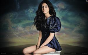 Navya Naveli Nanda - Amitabh Bachchan`s beautiful grand daughter